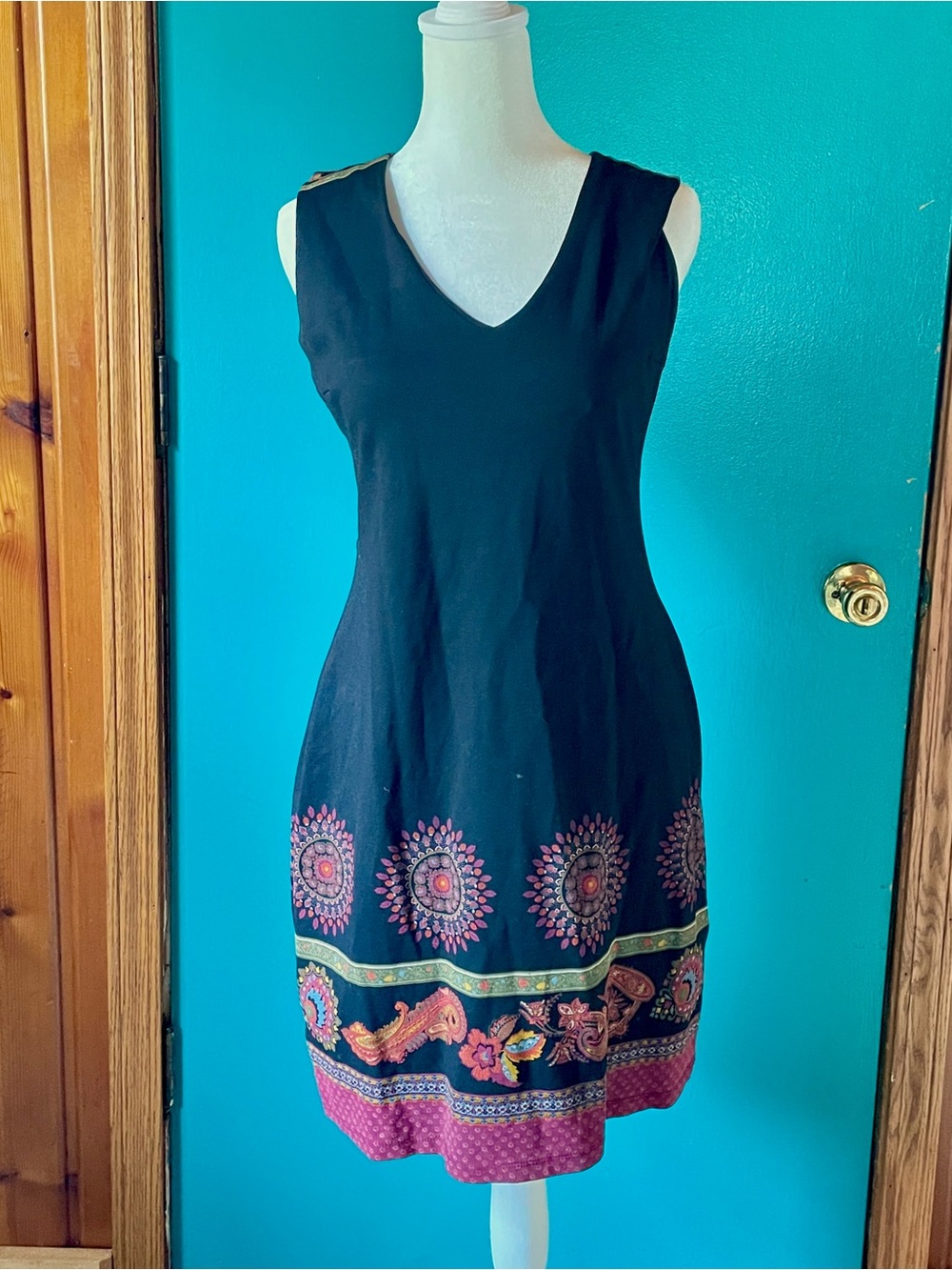 Desigual Sleeveless Black V-Neck Dress with bohemian geometric floral